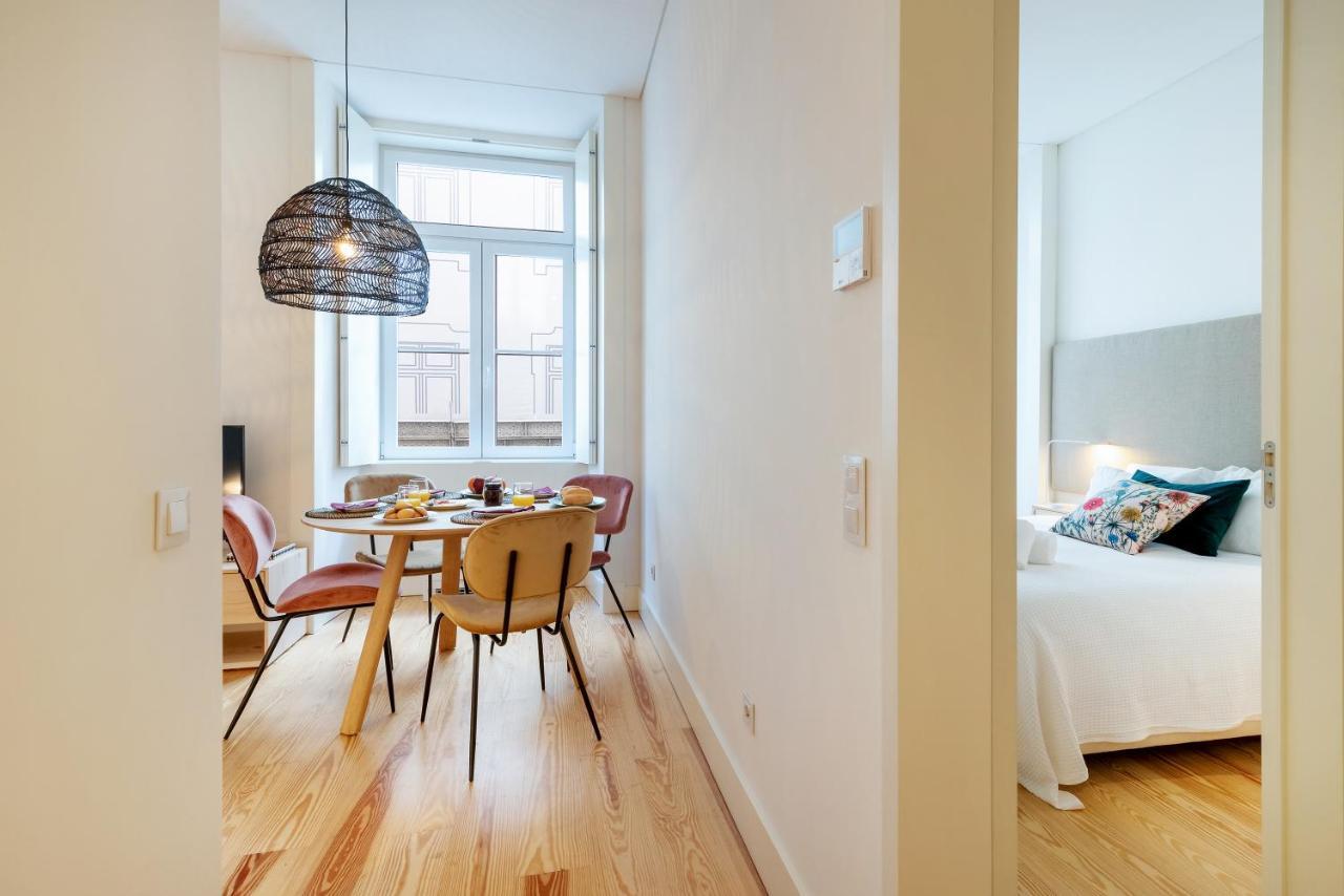 Modern 1Bdr In Downtown Lisbon By Lovelystay Exterior foto