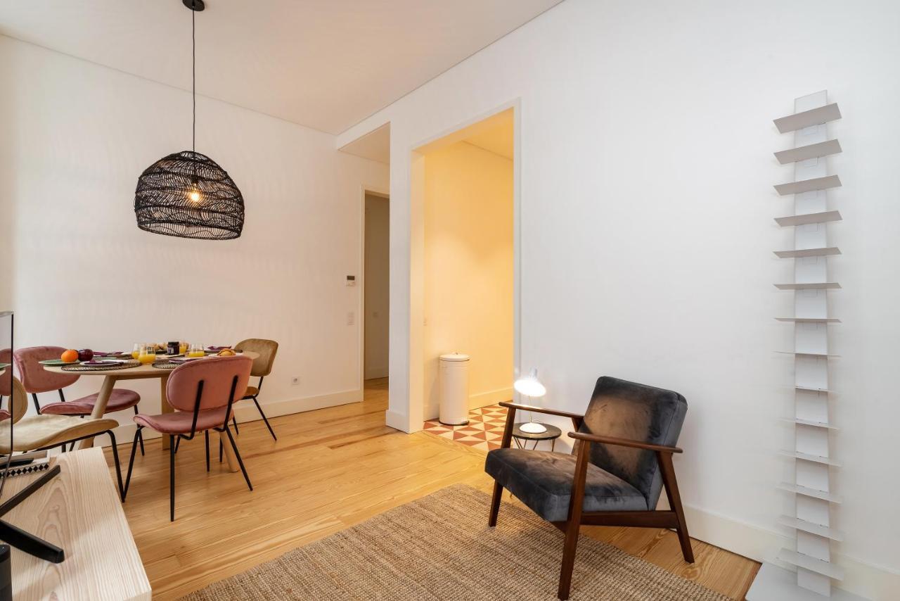 Modern 1Bdr In Downtown Lisbon By Lovelystay Exterior foto